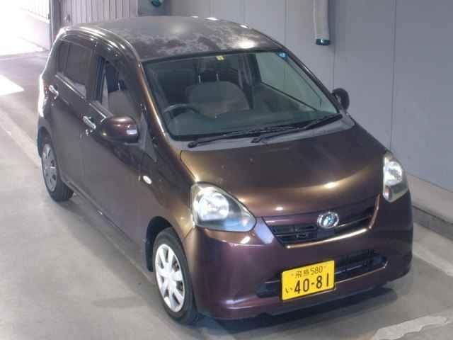 6075 Daihatsu Mira e s LA300S 2012 г. (JU Nara)